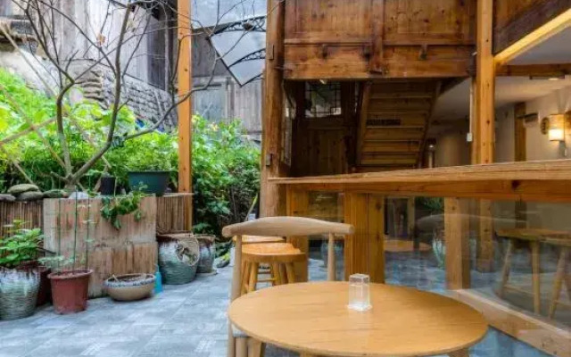 Picking up Light Preface·Xiansi Homestay