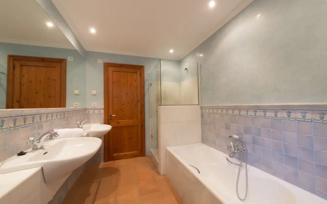 Circe in Fornalutx With 4 Bedrooms and 4 Bathrooms