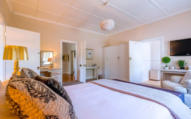 Oude Berg Guesthouse