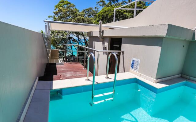 Little Cove Court