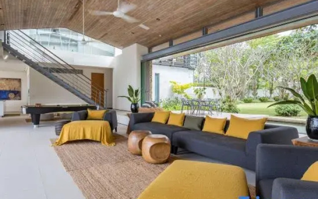 Sava Villa 2 | Villa Amarelo