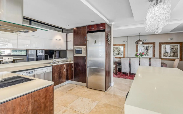 Luxury Penthouse In The Heart Of Sandton