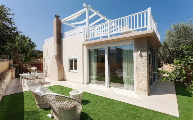 Villa Excesio - With Private Pool