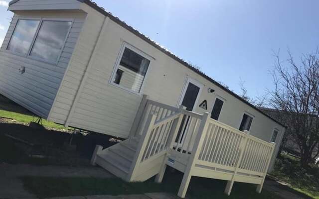 Lovely 3 Bed Caravan In Blackpool Haven Marton