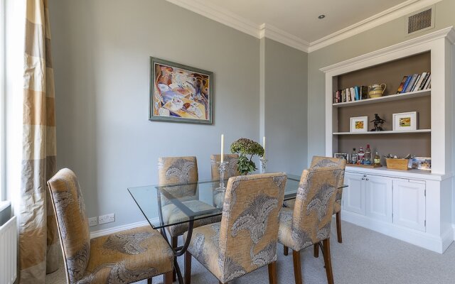 Bright Flat By Belgravia And Sloane Square 4 Guests