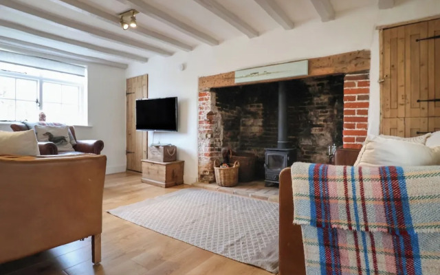 Pudding Cottage, Westleton