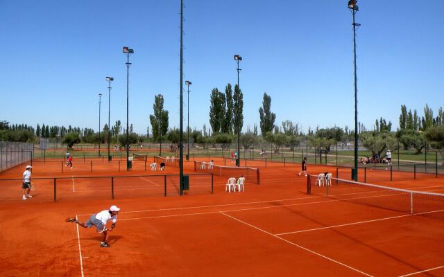 Algodon Wine Estates and Champions Club