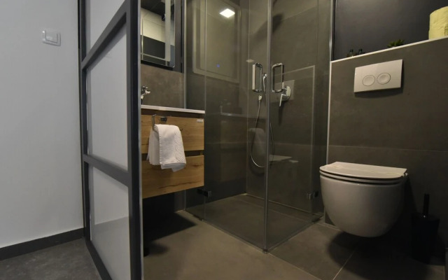 Mono Apartments & Rooms
