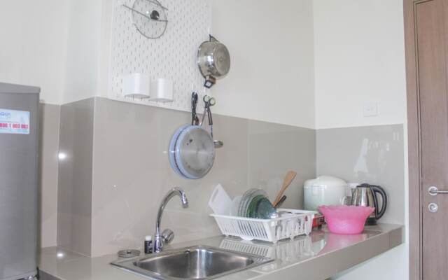 Homey Studio with City View Apartment @ Puri Orchard