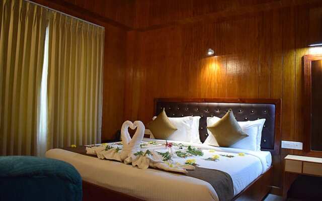Bowfin Resort