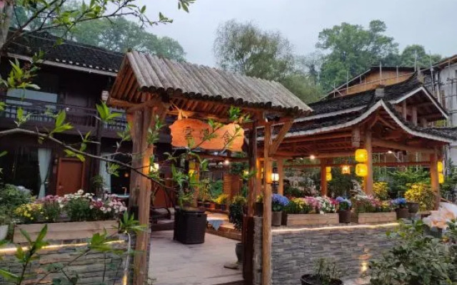 Yunxi Bieyuan Guesthouse