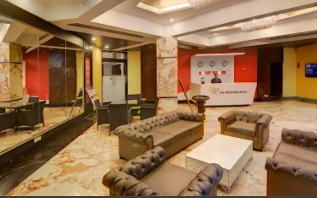 Hotel RR Suites - Near LODHA Xperia Mall