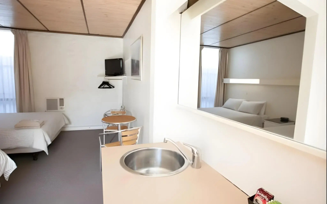 Corio Bay Motel