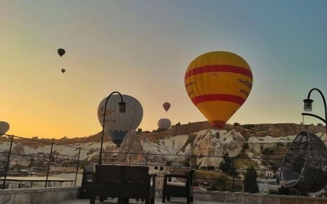 Medusa Cave Hotel