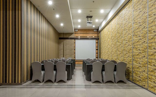 Grande Valore Hotel & Serviced Apartment