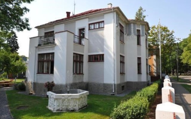 Villa Meri Apartments