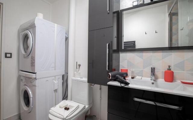 Paris - Porte d'Ivry - Modern and Cosy 2 bedroom apartment