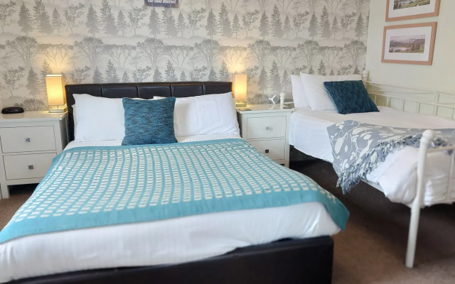 Invergarry Room Only Guest House