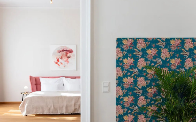 High Street Suites