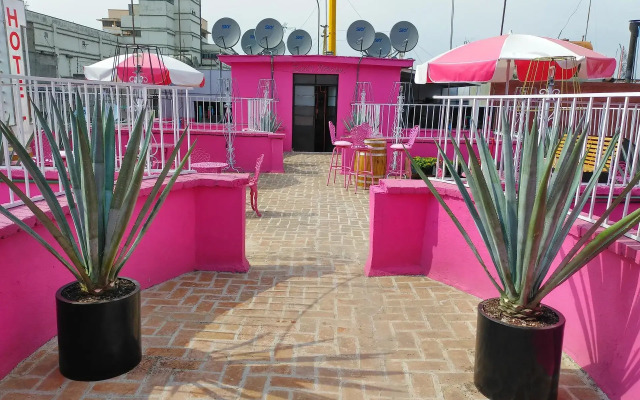 Mala Vecindad Beer Hotel