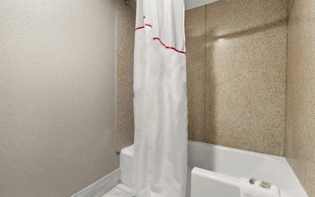 Red Roof Inn Memphis - Graceland/ Airport