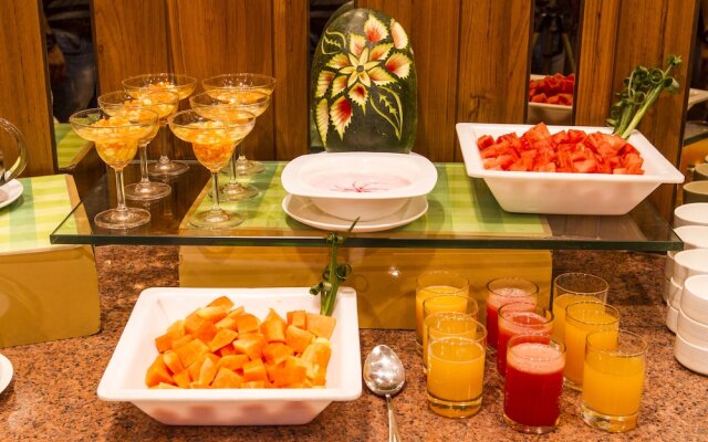 7Apple Hotel - Pune