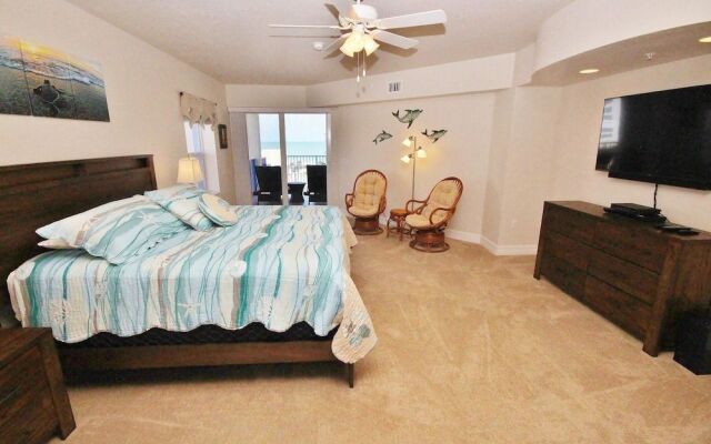 Oceanwalk 17-605 Apartment 3