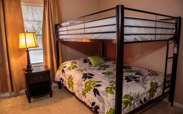 Clean Hole IN ONE Golf Condo