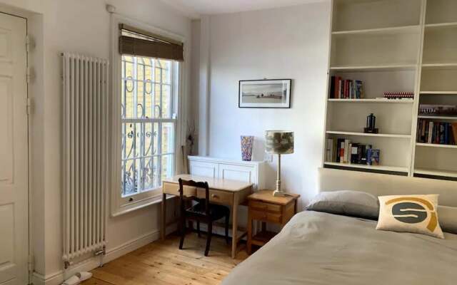 Bright & Inviting 2BD Studio - Hoxton