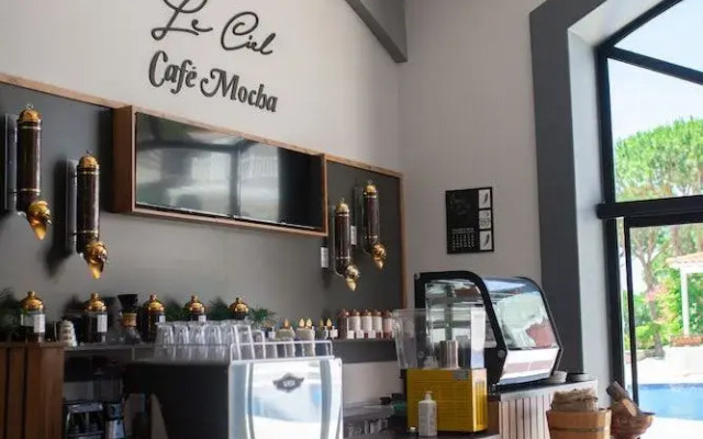 Le Ciel Hotels & Wellness Club