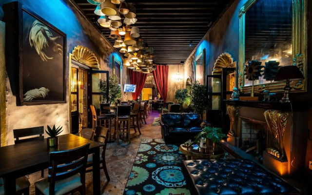 Mesón de Santa Rosa Luxury Hotel