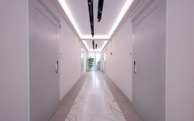 Beach Apartment 01 in Durr s