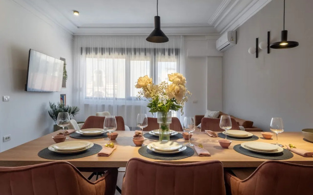 Spacious 3BR by Cismigiu Gardens