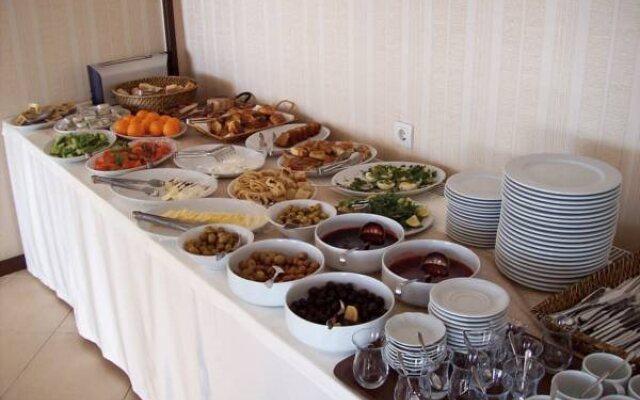 Reis Hotel
