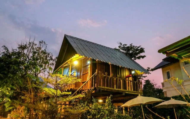 OYO 1155 Bikers House And Enduro Tours Chiang Mai