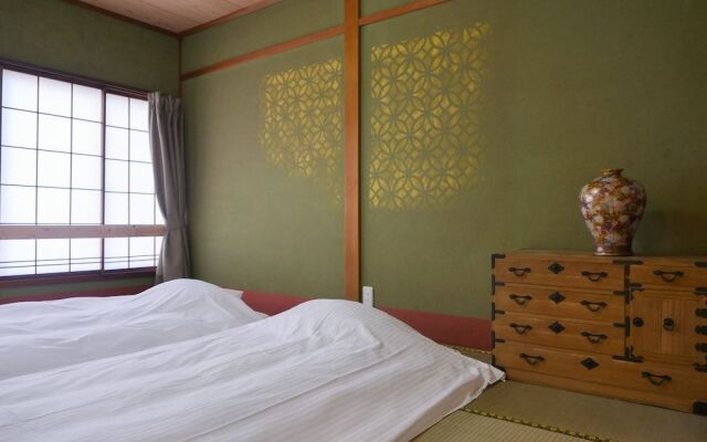 Art Hotel Temarian
