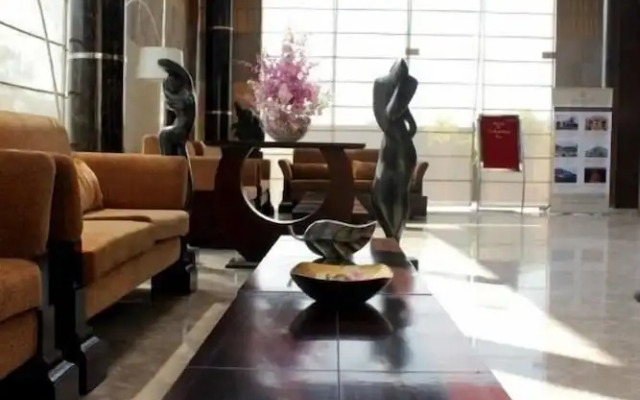 The Golden Palms Hotel & Spa Delhi