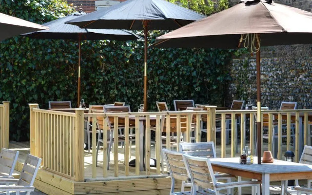 The Crown Hotel