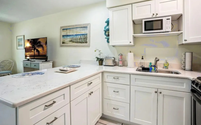 Beach Quarters 2BR #5 and #6