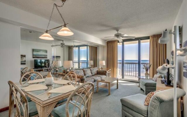 Wellington - 502 by RedAwning