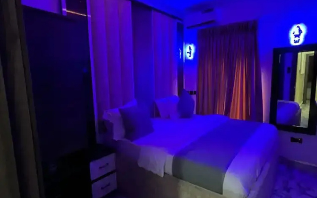 Livingstone Luxury Apartment