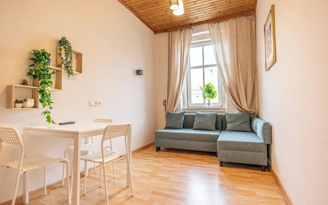 Amazing 1BR-1LR Apt. 7-Min to Stadthalle