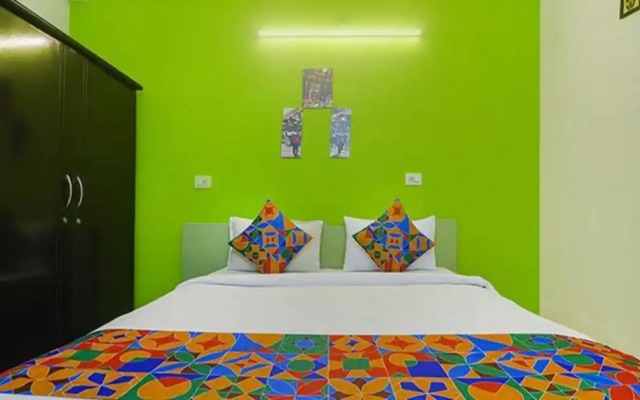 FabHotel Broholic