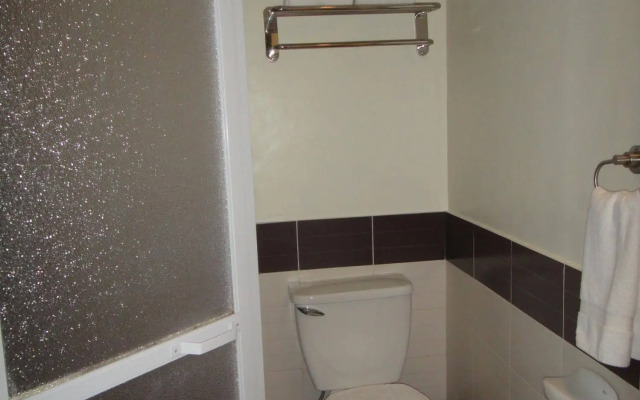 Premiere Citi Suites