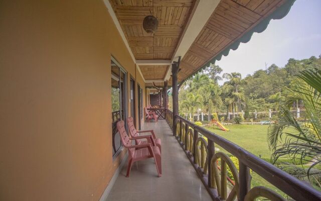 OYO 28412 Green Touch Eco Resort