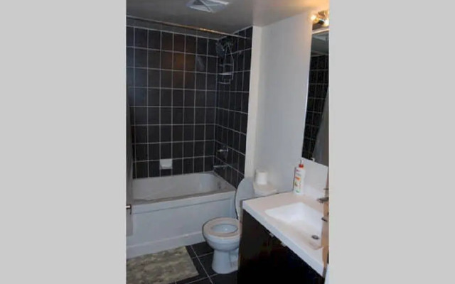 Pinnacle Suites - Luxurious Downtown Suite