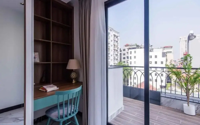 Luxe Paradise Suites Hotel Hoang Cau