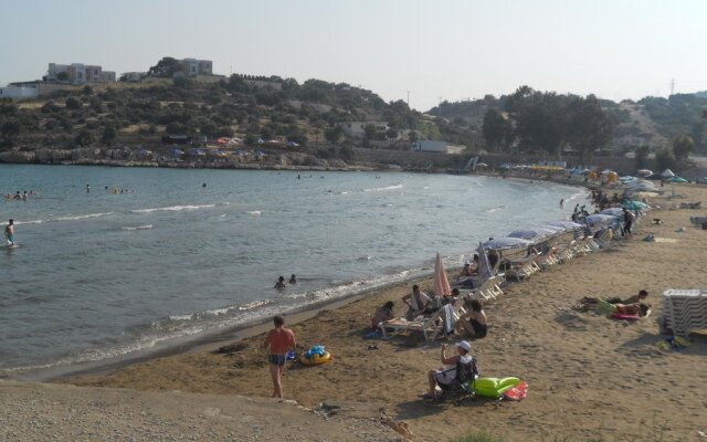 Baris Hotel