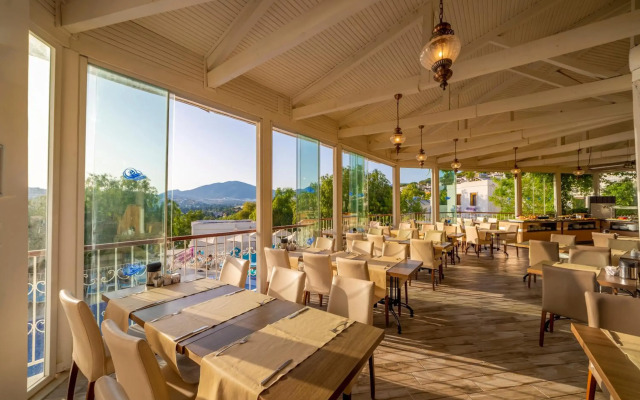 Riva Bodrum Resort - All Inclusive - Adult Only