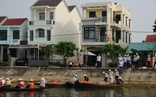 Dong Nguyen Homestay Riverside